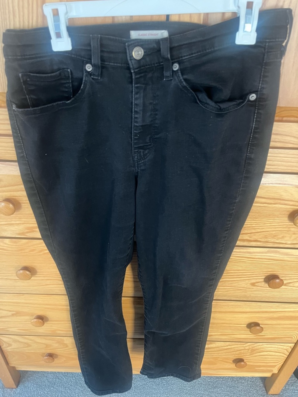 Levi’s High-Rise Black Women’s Jeans